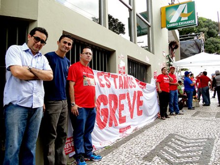 Crédito: Seeb Pará - Greve dos funcionários completa 11 dias nesta sexta-feira