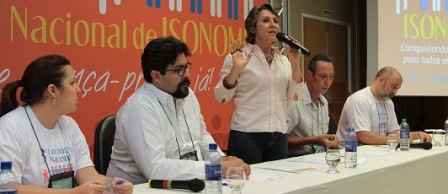 Crédito: Fenae - Deputada federal divulga Nota de Repúdio e reforça luta dos bancários