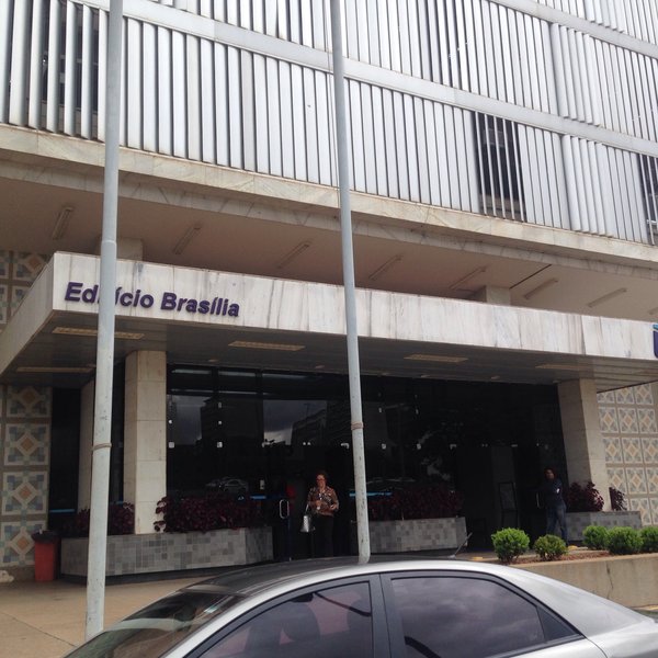 Resultado de imagem para edÃficio brasÃlia BRB plano piloto